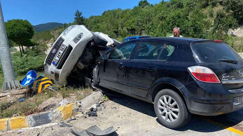 Karabük'te feci kaza: 1 çocuk hayatını kaybetti, 8 kişi yaralandı