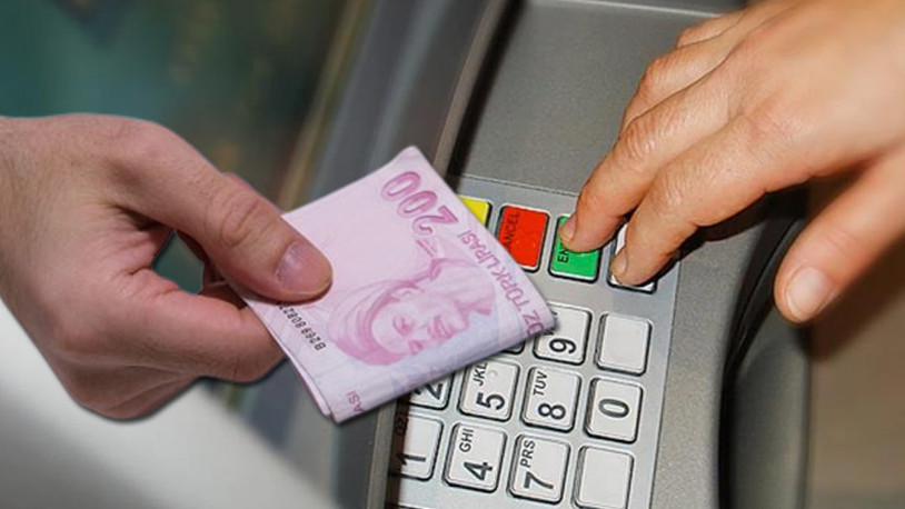 ATM'lerde yeni dönem: Para çekerken dikkat