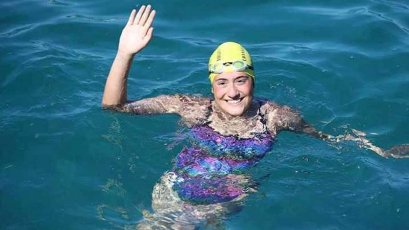 Kuzey Kanalı'nı yüzerek geçen ilk Türk kadın: Aysu Türkoğlu tarihe geçti