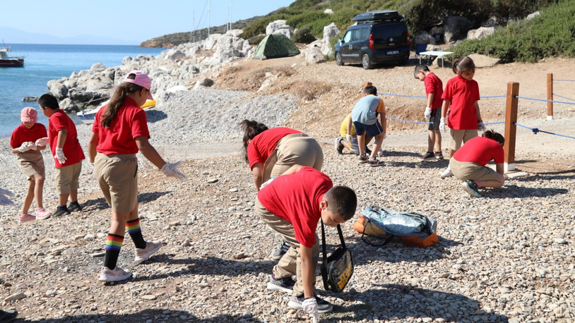 Bodrum'da Gerenkuyu plajı temizliği yapıldı