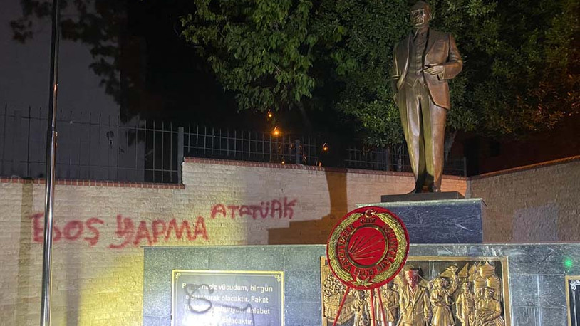 İzmir'de Atatürk Anıtı'na yapılan alçak saldırıya tutuklama