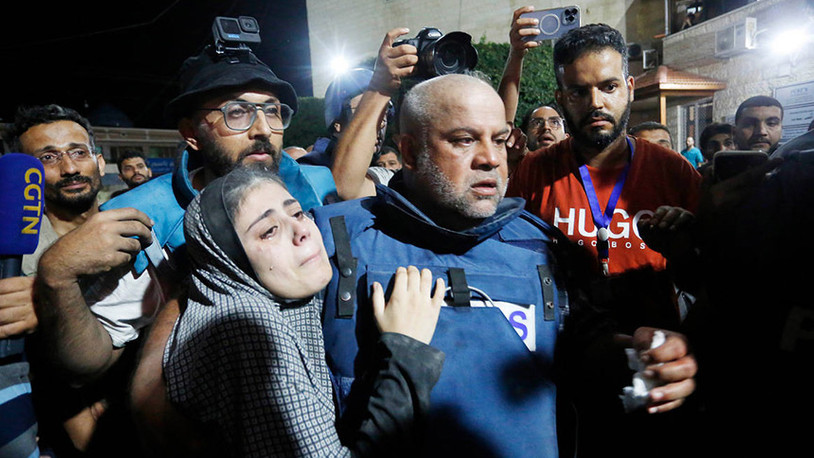 İsrail saldırılarında gazetecinin eşi ve iki çocuğu öldü