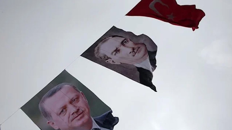AP’den Türkiye’nin 100’üncü yılında cumhuriyet analizi