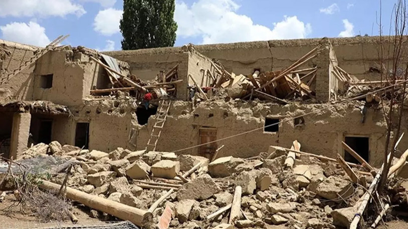Afganistan'da deprem: 15 ölü, 40 yaralı