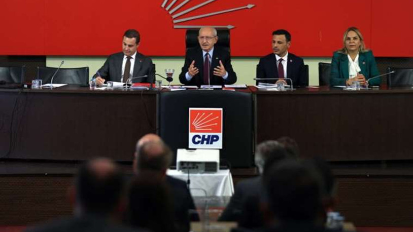 Kılıçdaroğlu, CHP İstanbul İl Başkanlığı heyetiyle bir araya geldi