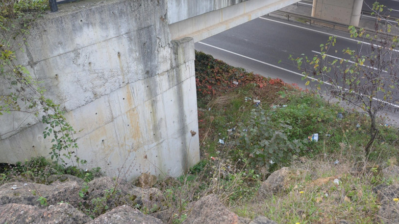 Ünye'de şüpheli kadın ölümü: Arabadan indi, köprüden 'düştü'