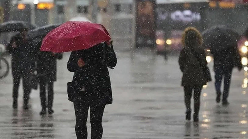 İstanbullulara hafta sonu uyarısı: Fırtına ve soğuk hava geliyor