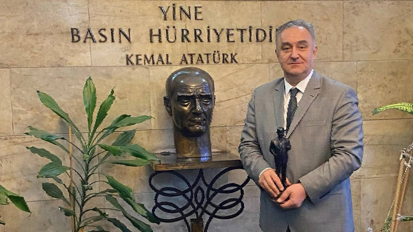 Sedat Simavi Gazetecilik Ödülü'nün sahibi Tolga Şardan oldu