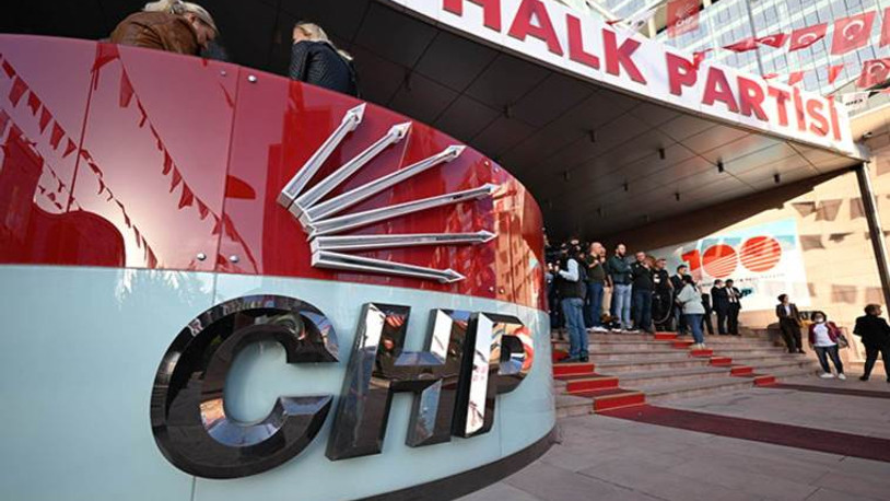 Özgür Çelik, CHP'nin İstanbul ilçe adaylarını duyurdu