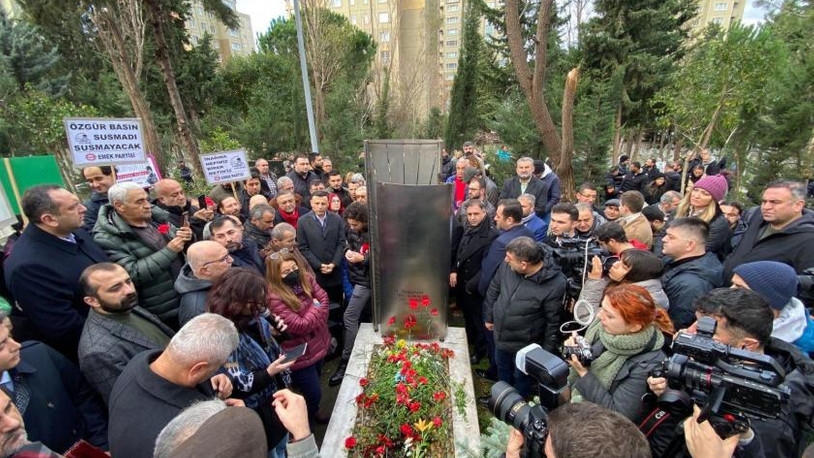 Gazeteci Metin Göktepe mezarı başında anıldı