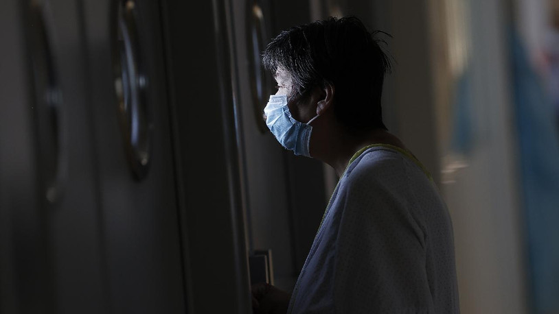 İspanya'da hastanelerde maske zorunluluğu getirildi