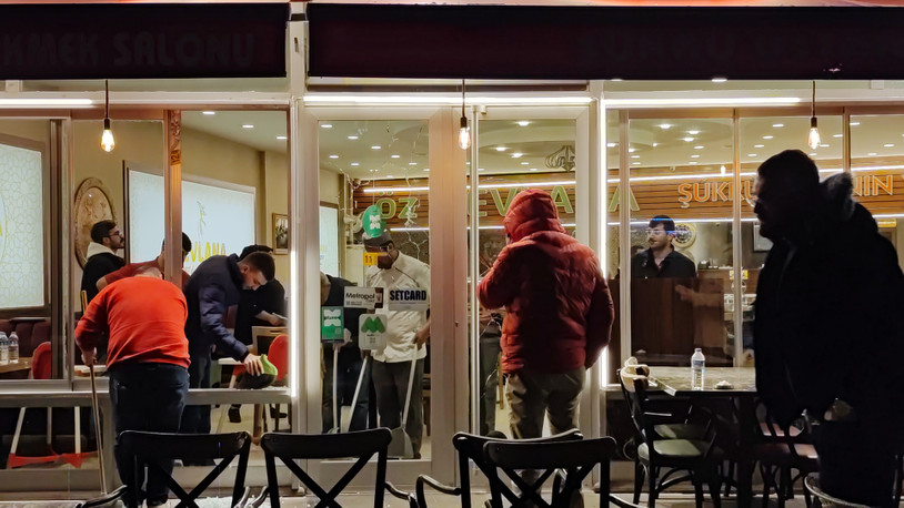Müşterilerin olduğu lokantaya silahlı saldırı