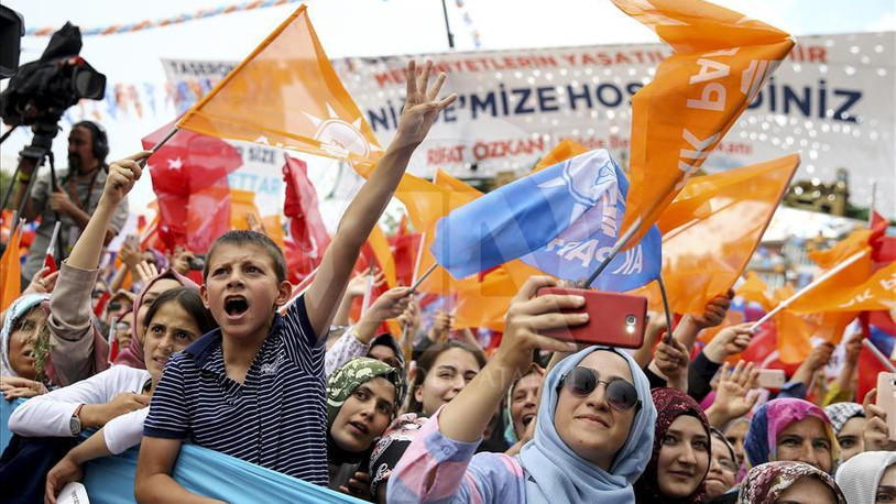 AKP, İstanbul seçim şarkısını duyurdu: Çoğu bitti azı kaldı