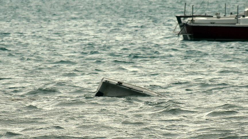 Göçmen teknesi battı: Çok sayıda ölü ve kayıp var