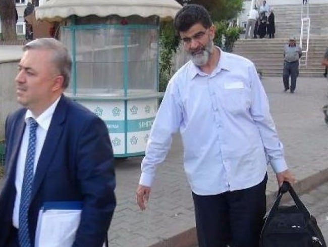 FETÖ'cü Enes Kanter'in babası hakkında tartışma yaratacak karar - Resim : 1