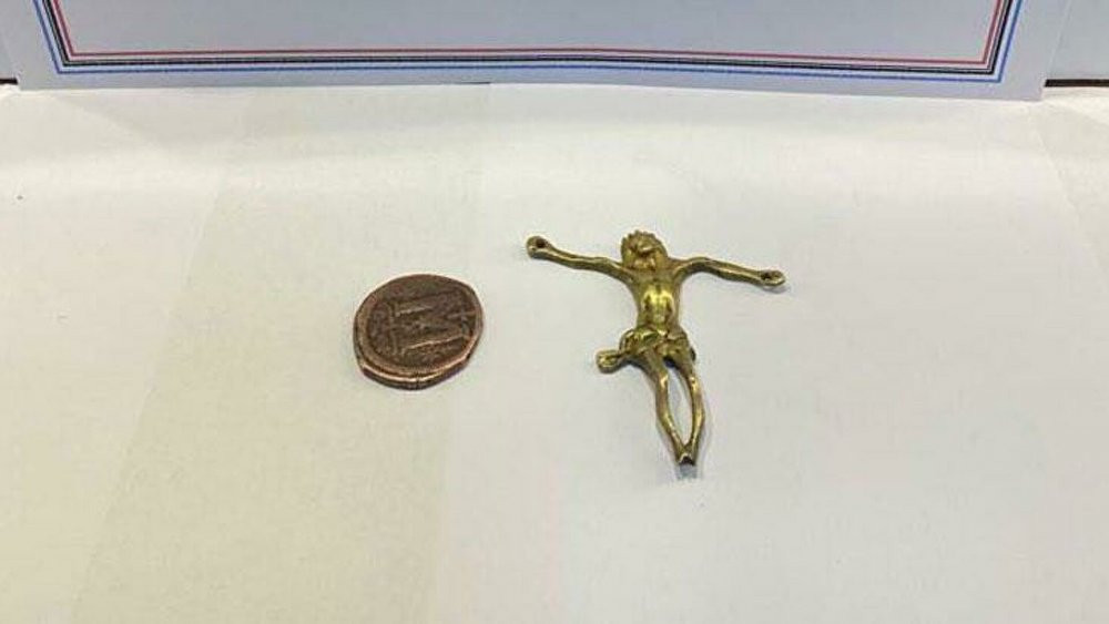 Tarihi eser niteliğinde Hz. İsa heykelini çaldılar: Jandarma buldu - Resim : 1