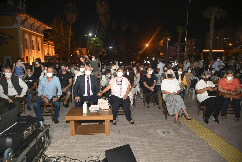 Adana'da Fatoş Güney ile 'UMUT' yolculuğu... CHP'li Başkan Karalar'dan Yılmaz Güney'e büyük övgü - Resim : 2