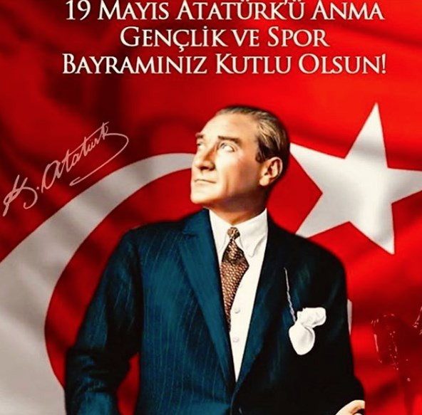 Ünlülerden 19 Mayıs Atatürk'ü Anma Gençlik ve Spor Bayramı mesajları - Resim : 14