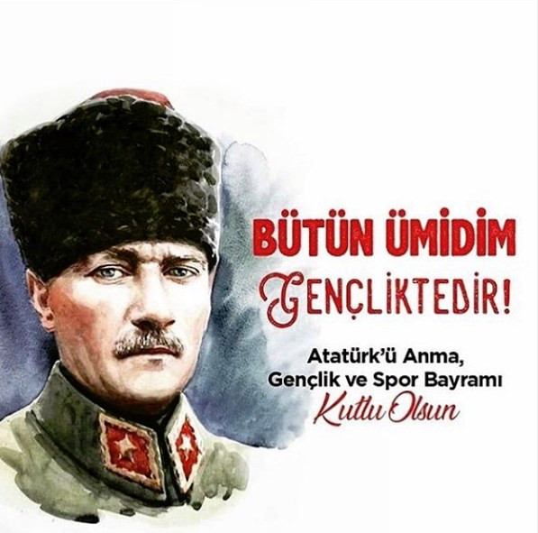 Ünlülerden 19 Mayıs Atatürk'ü Anma Gençlik ve Spor Bayramı mesajları - Resim : 17