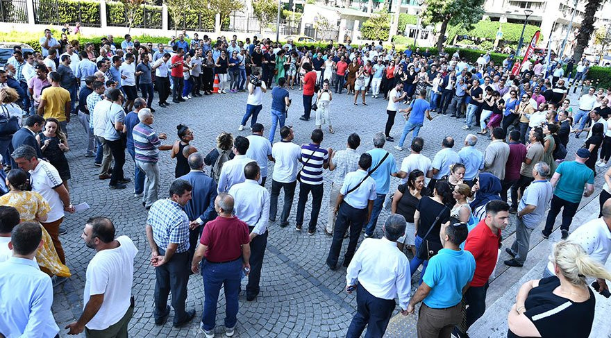 İzmir Büyükşehir Belediyesi’nde çalışanlara rekor zam - Resim : 1