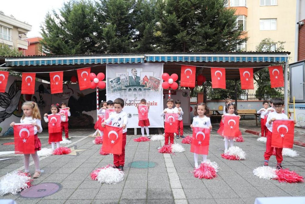 Kartal Belediyesi kreşlerinde Cumhuriyet Bayramı coşkusu  - Resim : 1