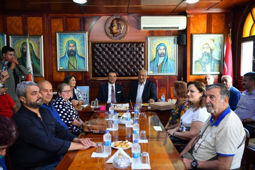 İmamoğlu cemevlerini ziyaret etti: Kibir iyiliğin düşmanı - Resim : 7