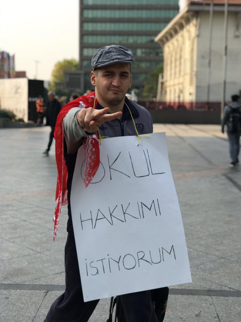 Otizmli aileler eğitimde eşitlik talep etti: Eğitim haktır engellenemez - Resim : 5