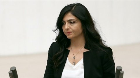 Yerine kayyum atanan HDP'li belediye başkanı hakkında tutuklama kararı - Resim : 1