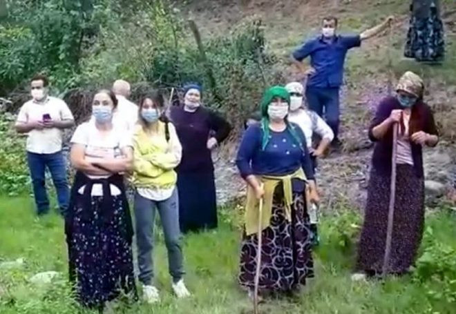 Ordu’da halk, iş makinelerine yine geçit vermedi - Resim : 1