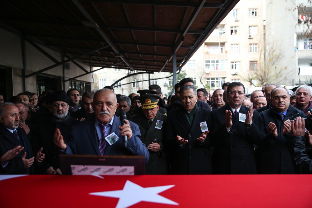 Şehit Berkay Işık'a veda - Resim : 1