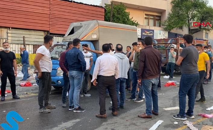 Sultanbeyli'de pazarcılar tekme - tokat birbirine girdi: 6 yaralı, 14 gözaltı - Resim : 1