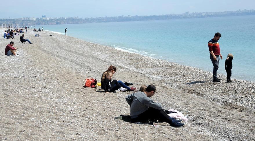 Antalya'ya 'Yaz' geldi - Resim : 1