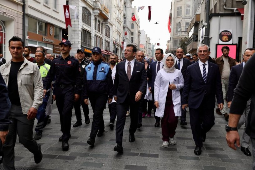 İmamoğlu’ndan Taksim Meydanı’na Cumhuriyet yürüyüşü - Resim : 1