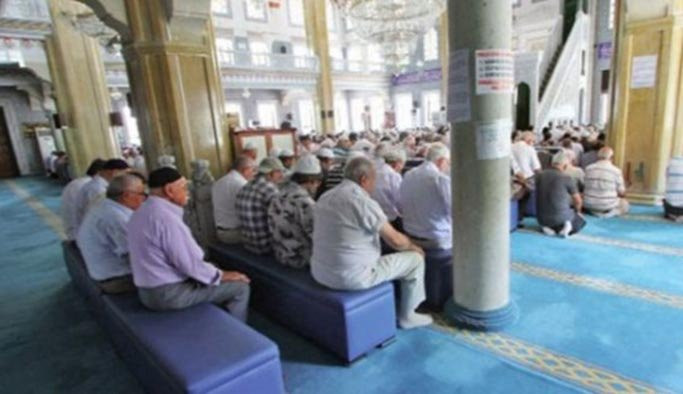 Camilerde tabureye oturarak namaz kılanlara kötü haber - Resim : 1