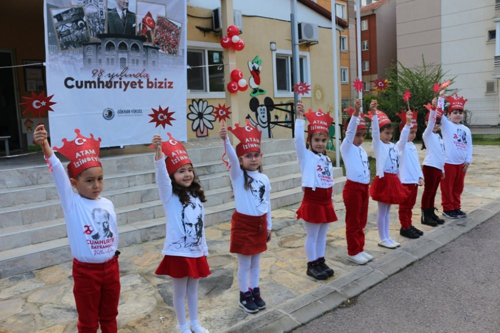 Kartal Belediyesi kreşlerinde Cumhuriyet Bayramı coşkusu  - Resim : 2