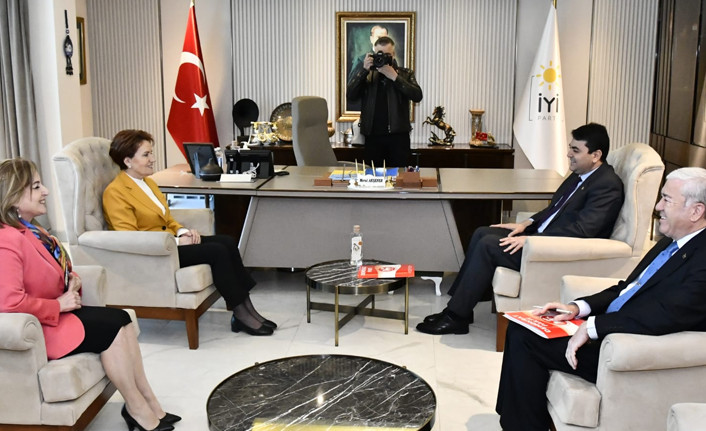 DP lideri Uysal, İYİ Parti lideri Akşener'i ziyaret etti - Resim : 1