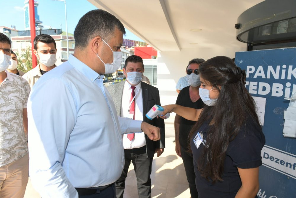 Esenyurt Belediye Başkanı Bozkurt: Hedefimiz çalışmak isteyen herkese iş bulmak - Resim : 4