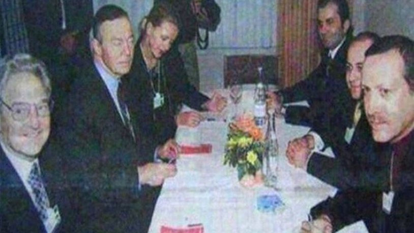 Davutoğlu'ndan bomba iddia: Beştepe'de Soros'la doğrudan irtibatlı danışmanlar var - Resim : 1
