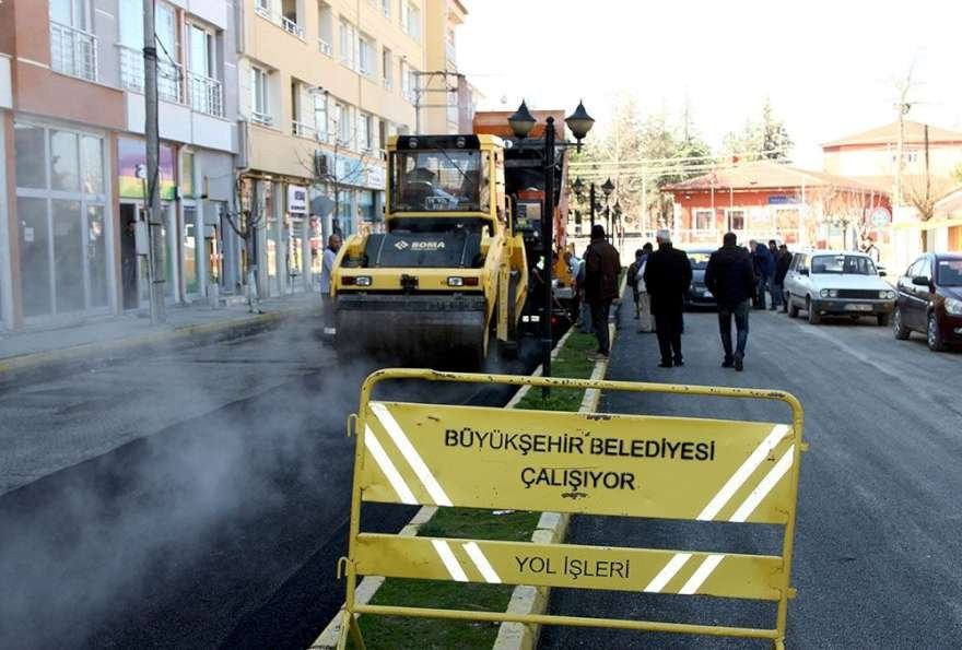 6 milyonluk asfaltı söküp yeniden yaptılar - Resim : 1