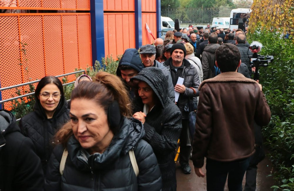 Kaftancıoğlu, Kanal İstanbul’a itiraz dilekçesini teslim etti - Resim : 2
