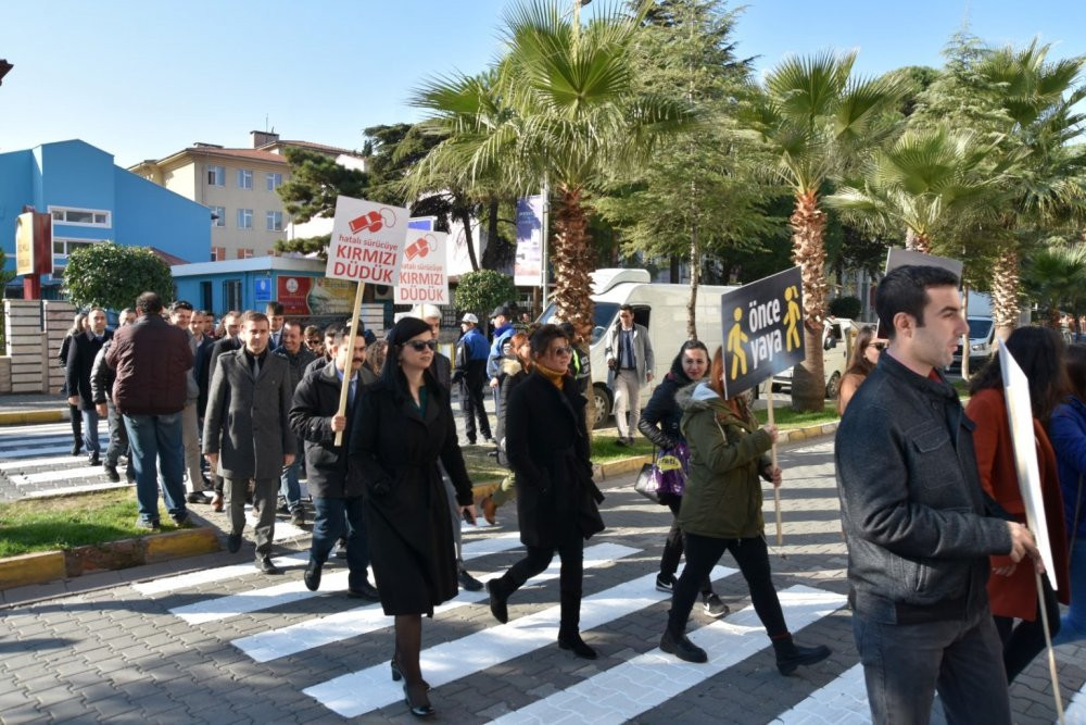 CHP'li belediyeden Süleyman Soylu'nun kampanyasına destek - Resim : 5