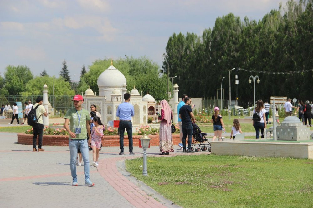 Bodrum’u Çeşme’yi bırakıp Eskişehir’e geldiler - Resim : 3