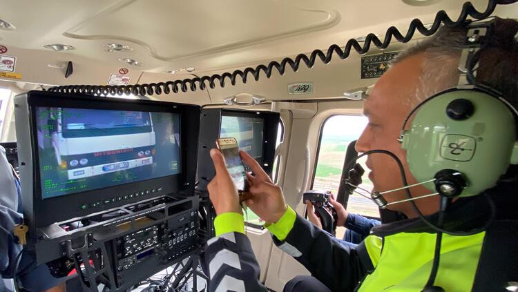 Bayram denetiminde helikopteri çeken sürücülere 'telefon' cezası - Resim : 1