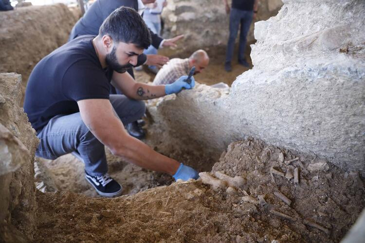 Haydarpaşa Garı kazılarında büyük sürpriz - Resim : 4