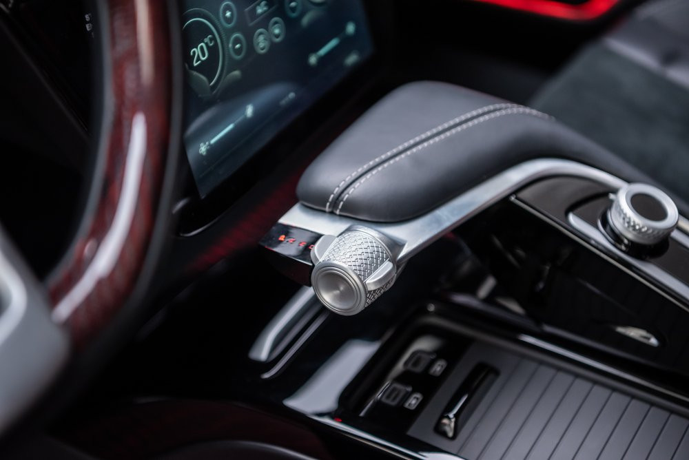 Devrim'den sonra bir ilk 'yerli' otomobil sahneye çıktı! - Resim : 5