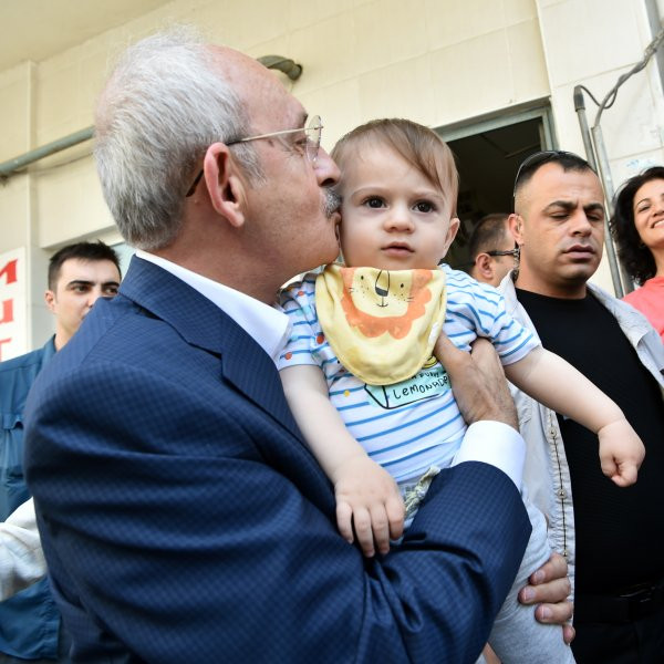 Kılıçdaroğlu'ndan hayatını kaybeden işçi ailelerine ziyaret - Resim : 5