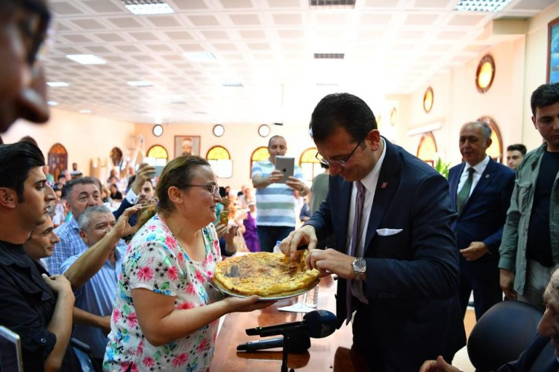 İmamoğlu cemevlerini ziyaret etti: Kibir iyiliğin düşmanı - Resim : 4