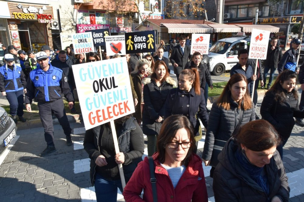 CHP'li belediyeden Süleyman Soylu'nun kampanyasına destek - Resim : 7