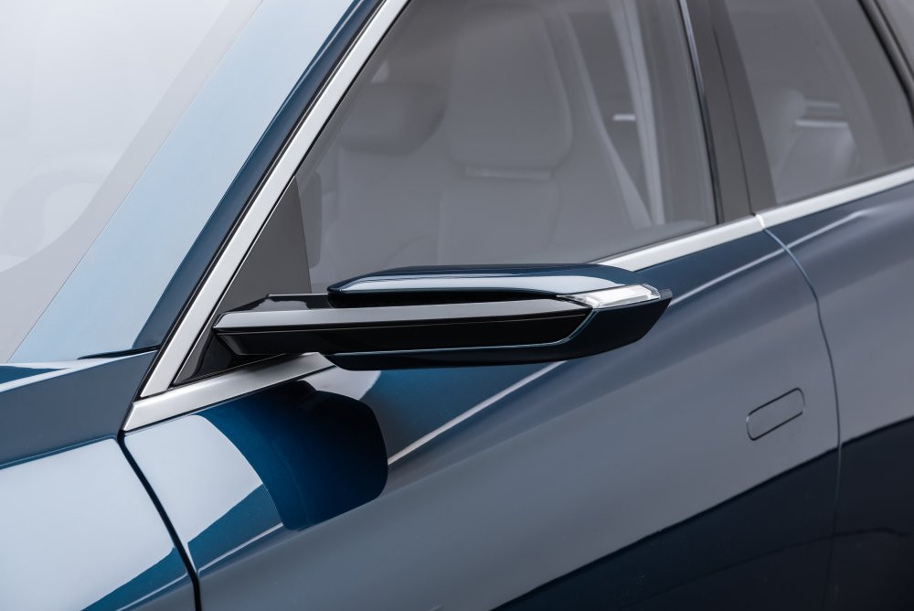 Devrim'den sonra bir ilk 'yerli' otomobil sahneye çıktı! - Resim : 7