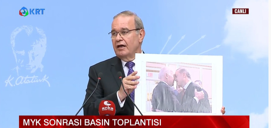 &Ouml;ztrak, Erdoğan'ın Biden ile kucaklaştığı fotoğrafı g&ouml;sterdi, 'nereden bu samimiyet?' diye sordu - Resim : 1